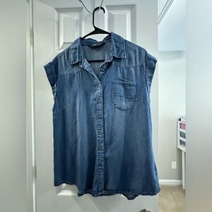 Celebrity Pink Denim-Look Shirt Short Sleeves Accent Pocket, Size Large